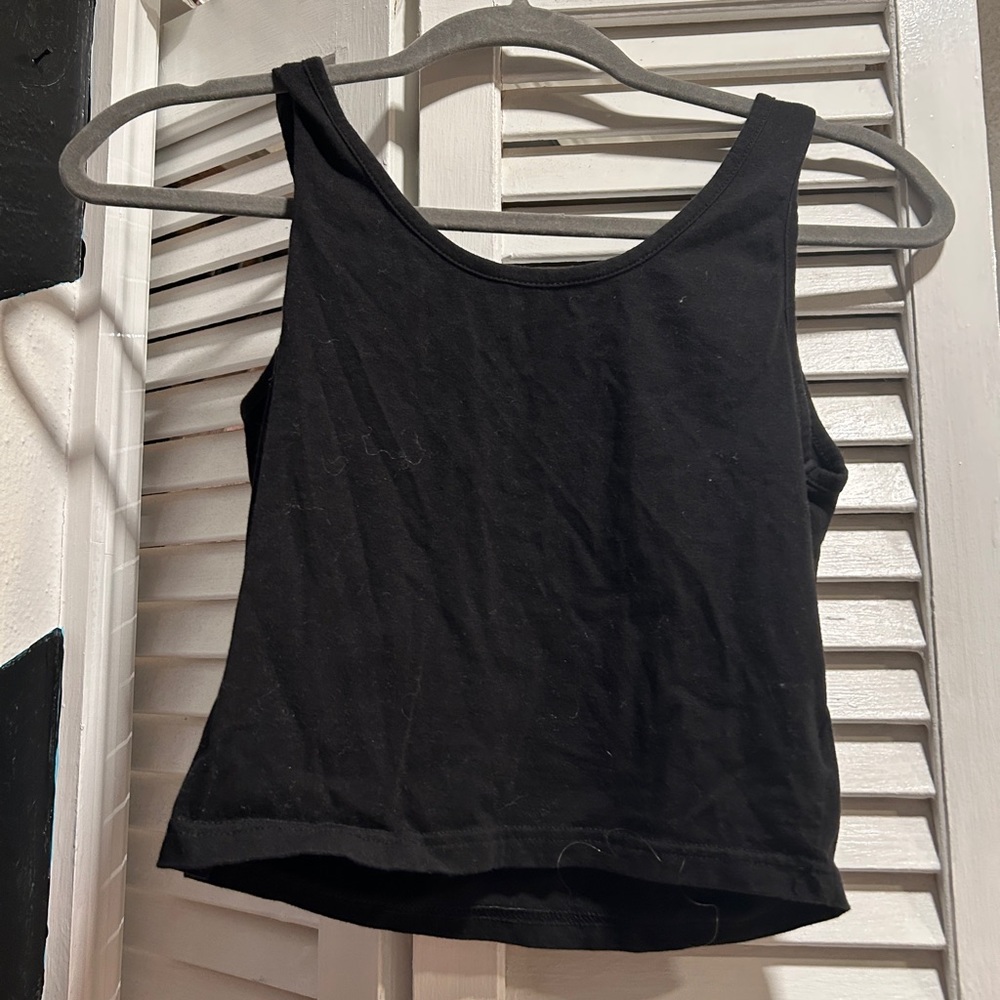 BLACK TANK